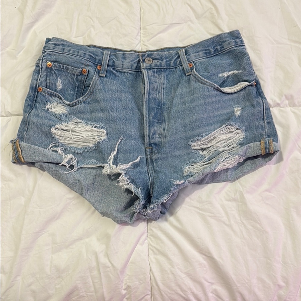 Levi shorts